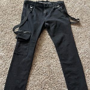 Teen/Men’s black cargo  jeans with suspenders